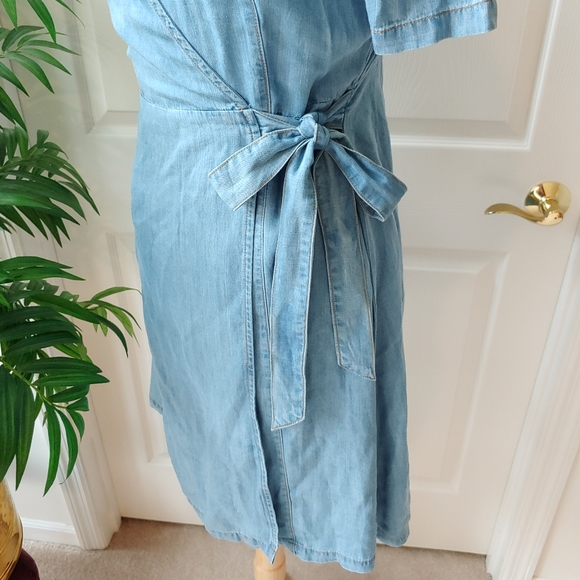 (SOLD) Francesca's Denim Wrap Dress Medium - Picture 4 of 8
